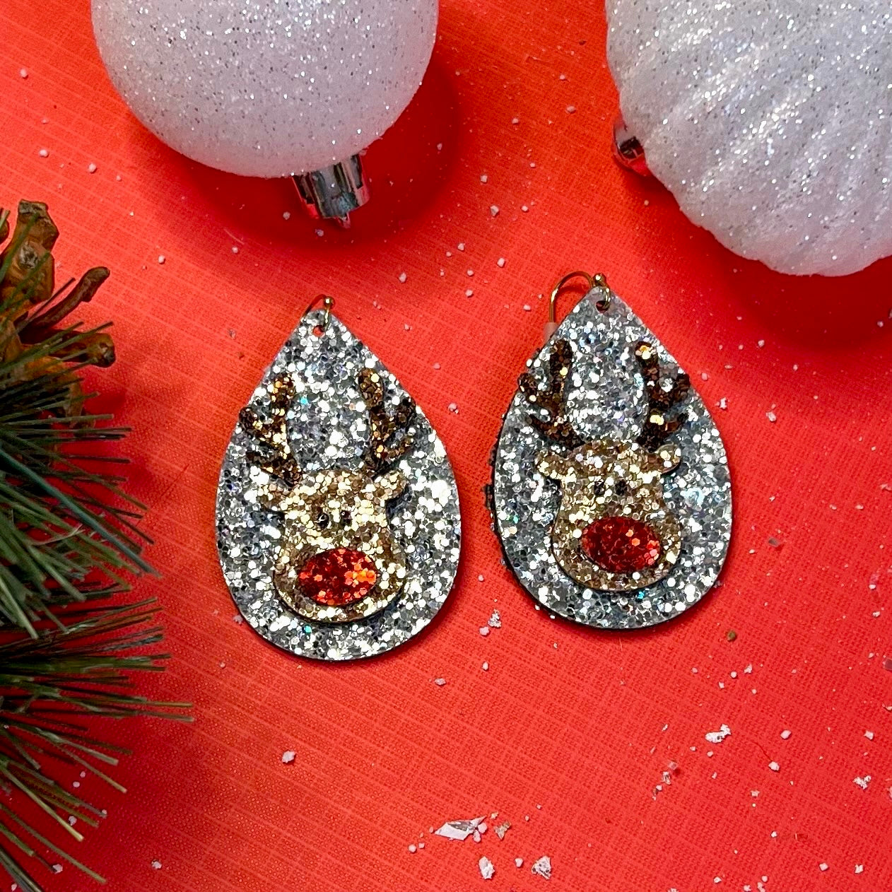 Glitter Reindeer Earrings (silver)